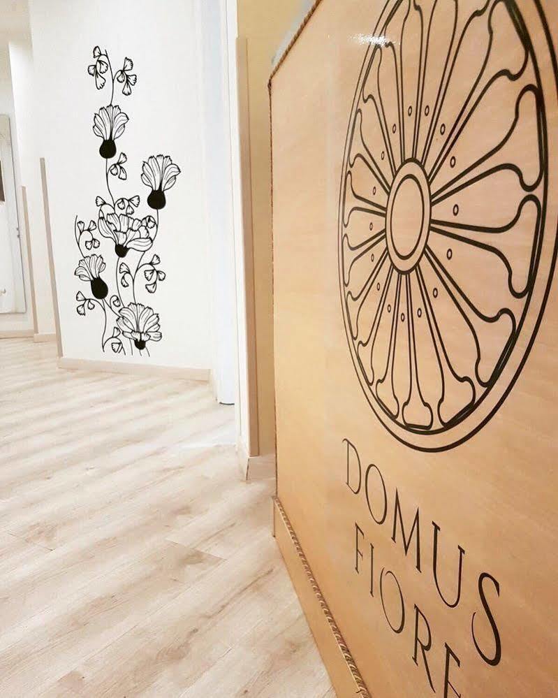 Domus Italiana Hotel Rome Exterior photo